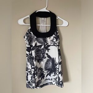 Lululemon Athletica Black and White Floral Tank Top size 6 NWOT